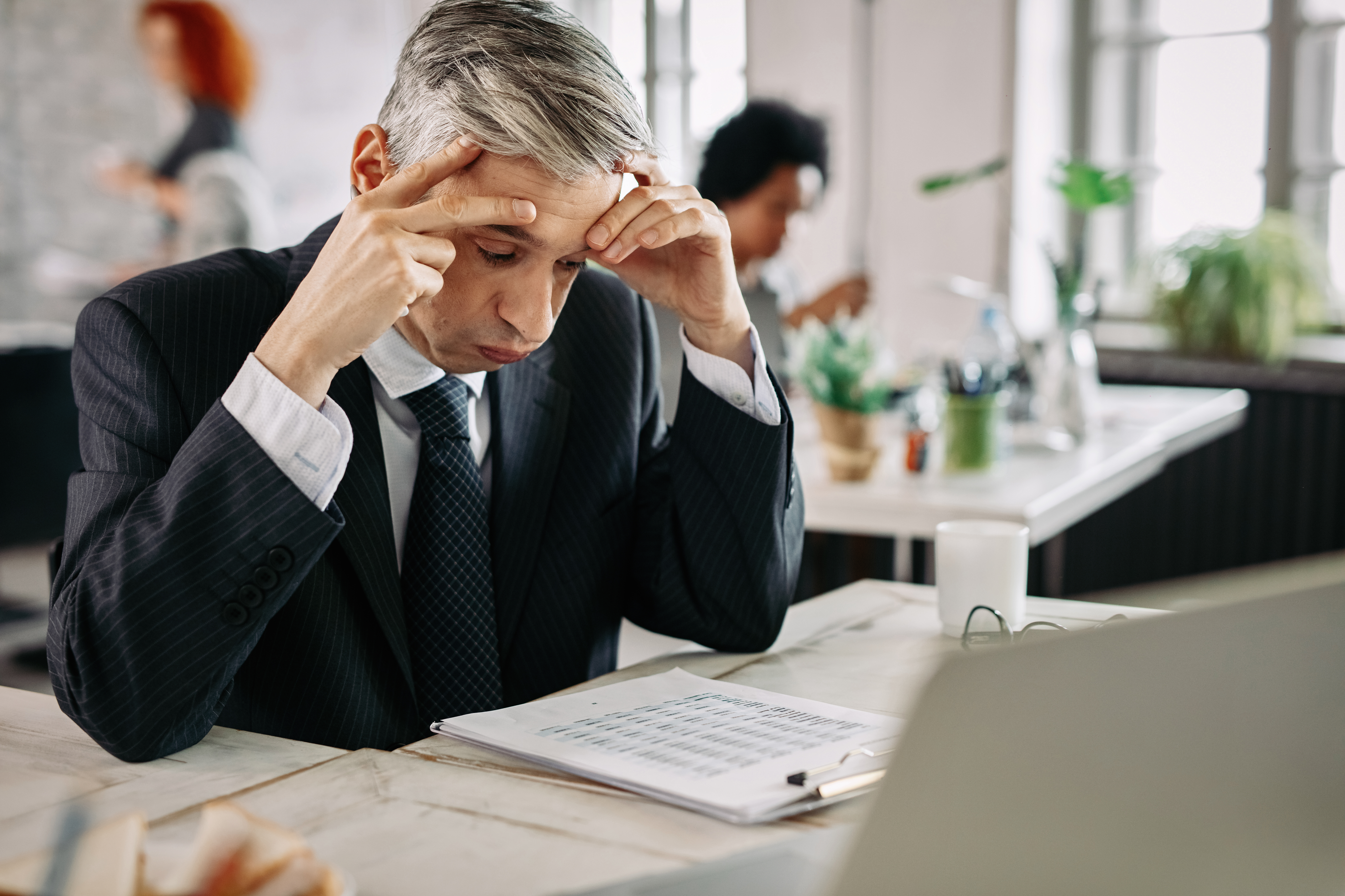 Las causas de disolución de las empresas.